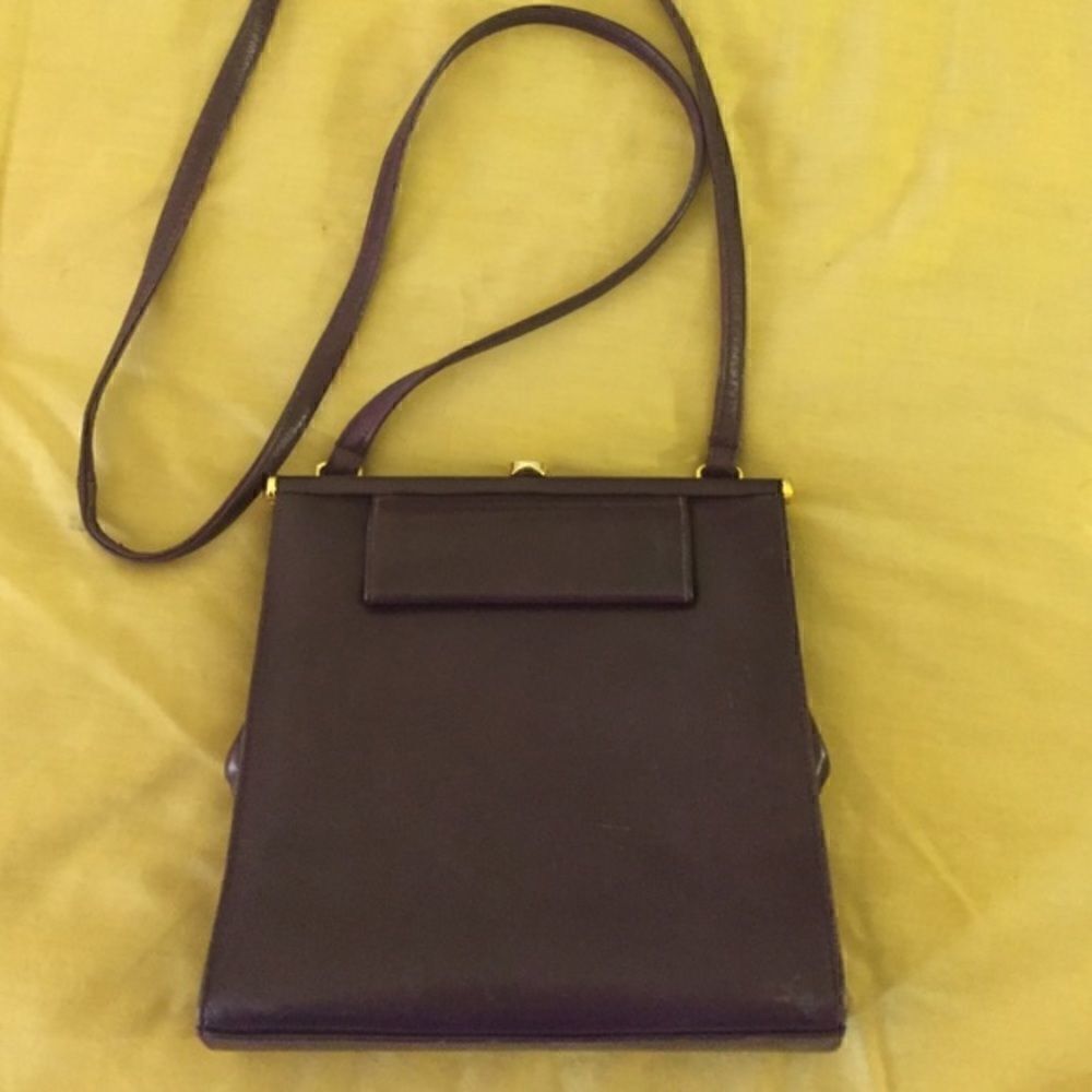 Susan Gail Crossbody